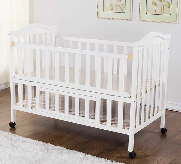 Factory Price White Color Solid Wood Baby Crib with SASO certificate Wholesale-Aoqi